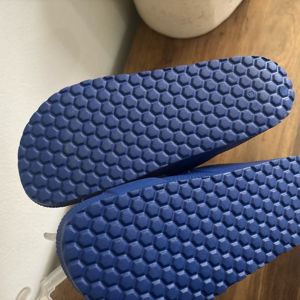Cat & Jack Royal Blue Double-Buckle Slide Sandals - Picture 2 of 2